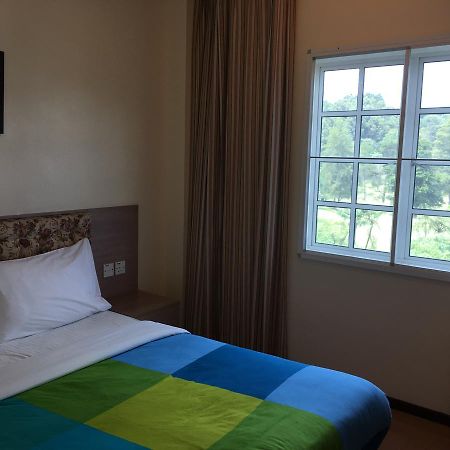 קמרון היילנדס Ch Green Stay Resort Apartment מראה חיצוני תמונה